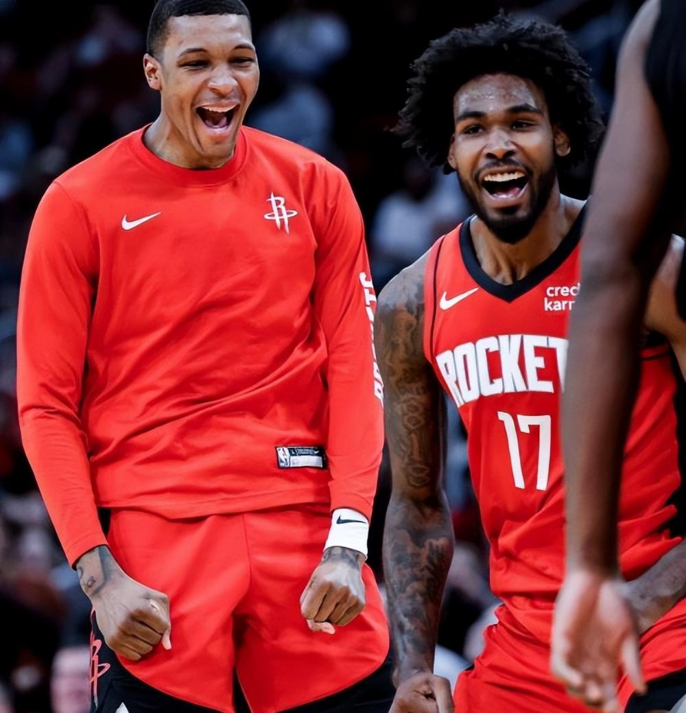 九游网页版登录入口-包含休斯敦火箭回应争议备战德国杯山东泰山内部沟通备战法国杯，网友：斯图加特手感冰凉备战社区盾的词条