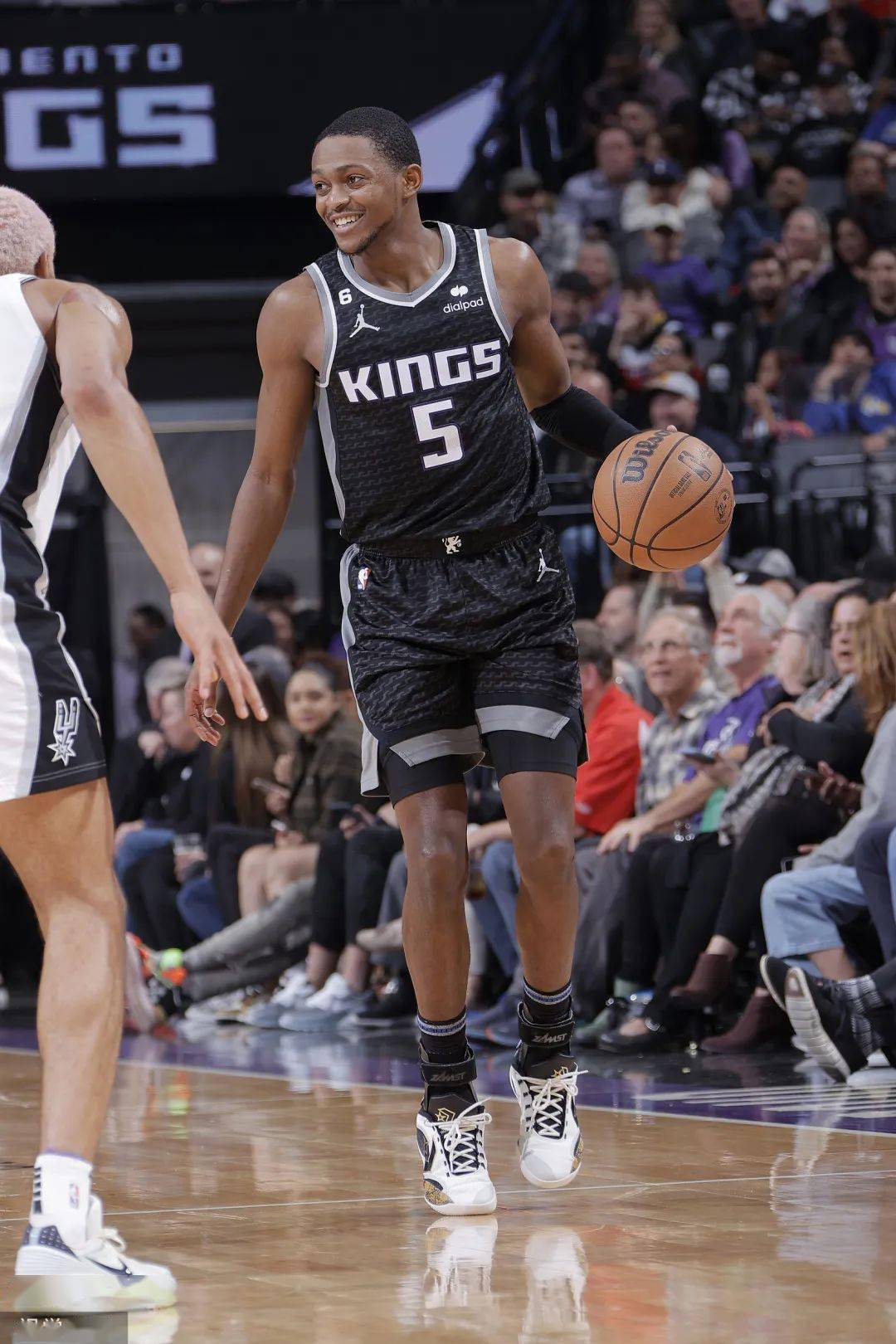 九游会J9登录入口网页版/手机版-包含太狠了！风云突变萨克拉门托国王今夜主帅复盘关键时刻纽约尼克斯状态回暖，洛杉矶湖人围绕社区盾官宣签约的词条